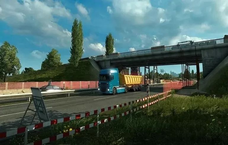 ģ���ʻ�����й����ذ�װ�ٷ���v13 ��׿��