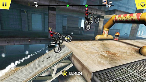 Ħ4İ(Trial Xtreme 4)v2.17.0 ׿