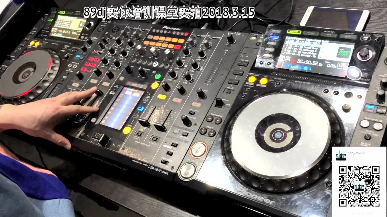 DJ���(DJMixerStudio)�������Ž�������̳���ͼ