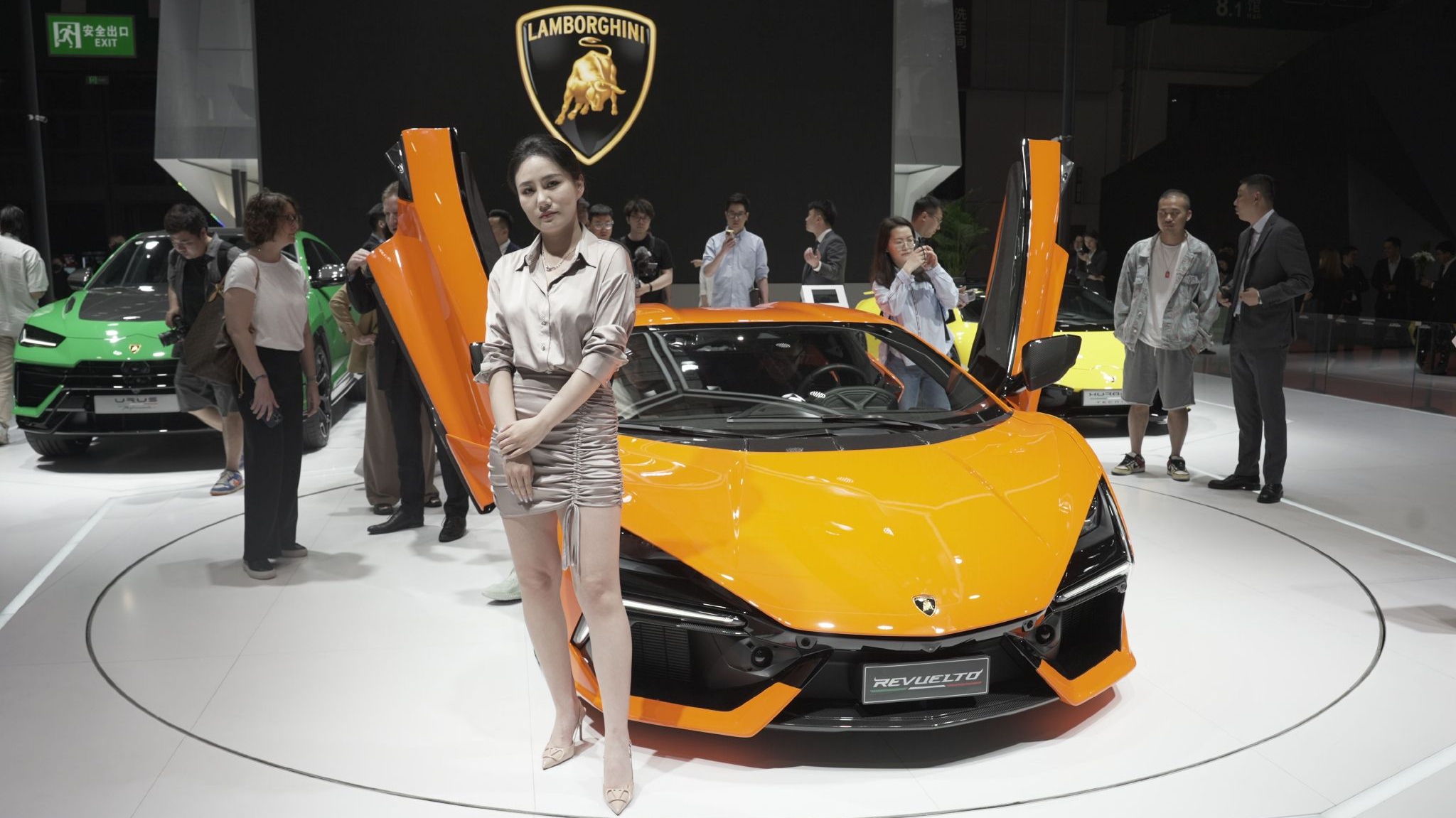 Huge Auto��չ�׷��³�ʵ��ͼ��