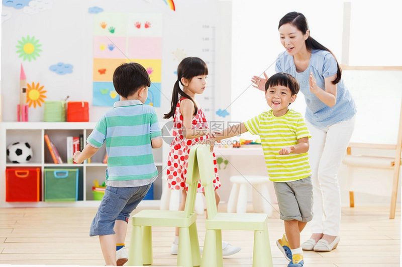 �׶�԰Kindergarten1.4 ���԰�