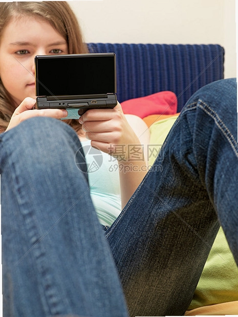 ����Ů�� Im Afraid of Girls2026 �ٷ����ĺ�����