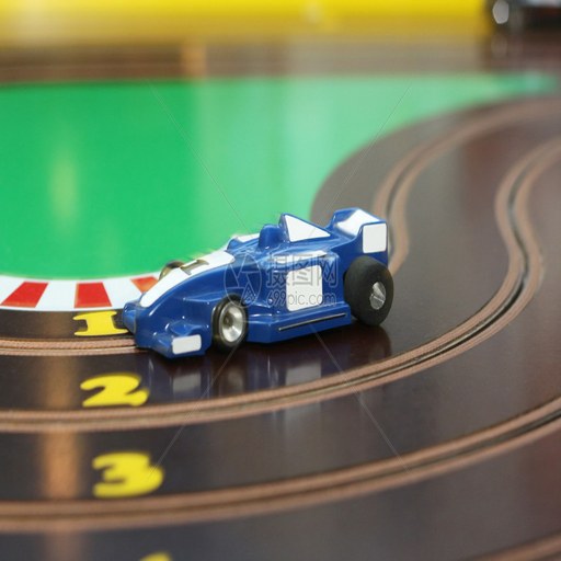 ��߳��� Toy Car Race2026 ��ʽ��