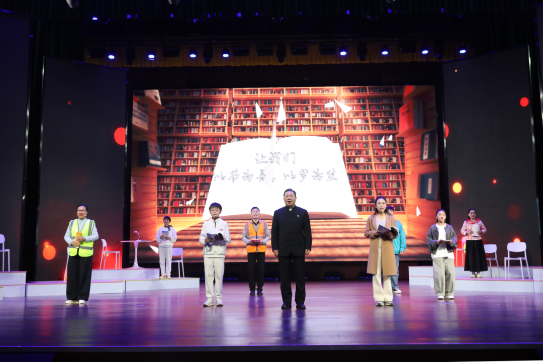 书香河南阅读盛典现场人山人海全民阅读氛围浓