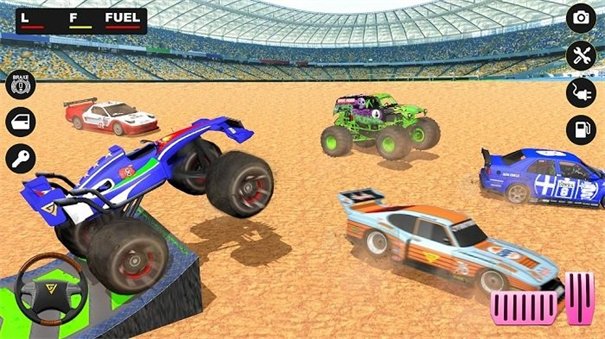 ����±ȿ����������ֻ���(Monster Derby Truck Fighting)v1.0.2 ���İ�